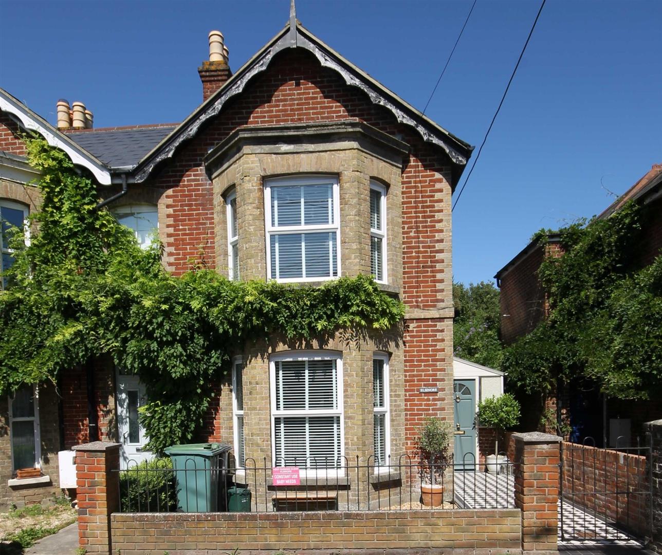 Elsinore cottage